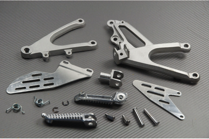 Front Footrest Bracket for YAMAHA YZF R1 2007 - 2008