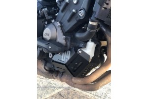 KÜHLMITTELABDECKUNG YAMAHA MT 09 & XSR 900