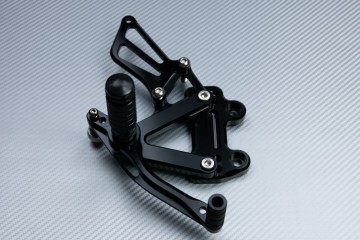 Pedane arretrate regolabili KAWASAKI ZX6R 1998 - 2002