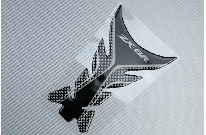 Protection adhésive pour réservoir  KAWASAKI - Modèle " ZX6R "
