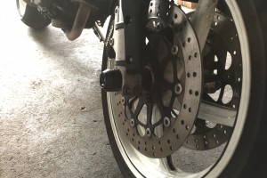 EXEMPLE de montage sur DUCATI 1000 S2r