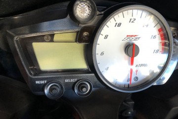 Tachogehäuse Original-Typ YAMAHA YZF R1 2002 - 2003 / R6 2003 - 2005