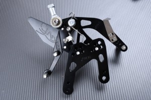 AVDB Rearsets YAMAHA MT10 2016 - 2020