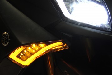 PACK Piloto Trasero + Intermitentes delanteros y traseros YAMAHA TMAX 530 2012 - 2016