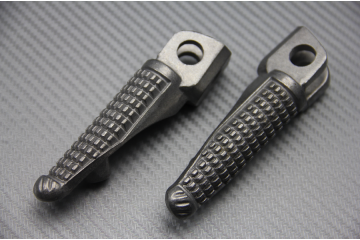 Pareja de estriberas reposapiés delanteras KAWASAKI ZX10R 06 / 10