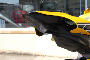 LED Taillight with Integrated turn signals YAMAHA YZF R7 2021 - 2023
