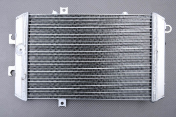 Radiateur SUZUKI INTRUDER...