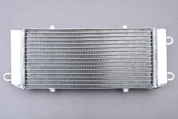 Radiator SUZUKI MARAUDER VZ...