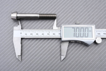 Schrauben und Muttern für Radialbremssättel aus Titan / Edelstahl für YAMAHA M10 X P1.25 X 70 MM