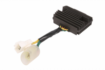 Regulador de tensión /...