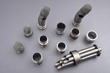 Chicanes / DB Killers / Réducteurs de bruit AKRAPOVIC