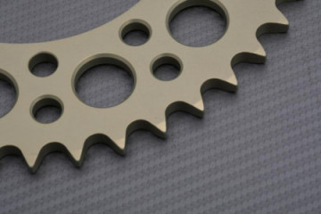 Corona RENTHAL Ultra Light 525 SUZUKI GSXR 750 SRAD / KAWASAKI ZZR / ZXR 400 / 750 / ZX6R 1990 - 2004