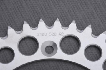 Couronne RENTHAL Ultra Light 520 BETA RR / GASGAS EC / FSE / HUSQVARNA WR / CR 125 / 250 / 300 / 350 / 400 / 450 1980 - 2020