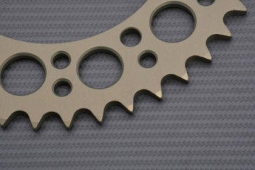 Couronne RENTHAL Ultra Light 520 YAMAHA MT03 / XTX / XTR / XTZ TENERE / SUPER TENERE 750 / XJ6 / FZR 600 / 750 1985 - 2014