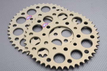 Couronne RENTHAL Ultra Light 520 YAMAHA MT07 / MT09 / MT10 / R1 / R6 / R7 / SUZUKI GSXS / GSXR 600 / 750 / 1000 1999 - 2023