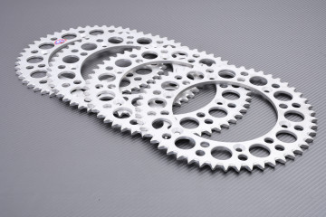 Rear Sprocket RENTHAL Ultra Light 520 HONDA CB / NX / NSR / XR 350 / 500 / 600 / YAMAHA WRF / WR / R / X 250 / 450 1982 - 2018