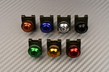 Schrauben und Blechmuttern