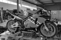 Intorno all'officina